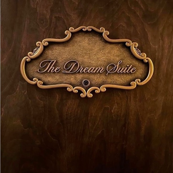 Reserve - Picture 9 of 11